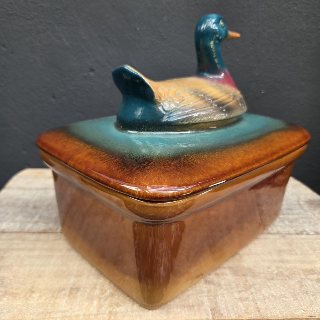 Grote brocante keramische ovenschaal eend, terrine