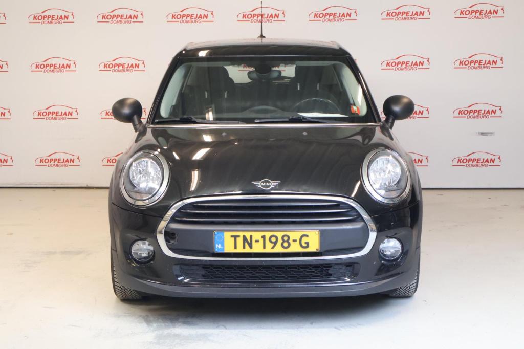 Mini One mini 1.5 first salt nl auto,btw, carplay, allseason, cruise