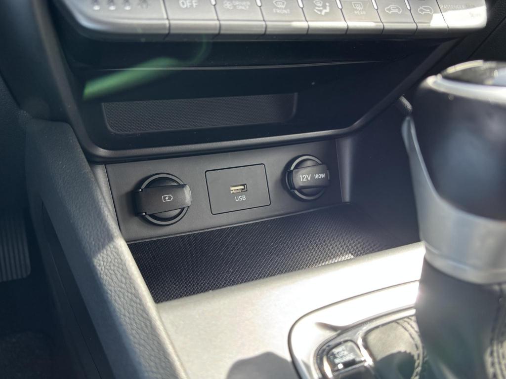 Hyundai Kona 1.6 gdi hev comfort smart incl. trekhaak!