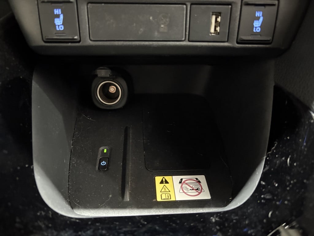 Toyota Yaris 1.5 hyb. executive | navi | bsm | stoelverw. |