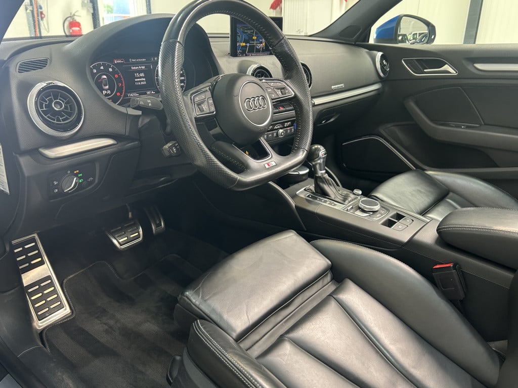 Audi A3 cabriolet 2.0tfsi 190pk quattro s-tronic | s-line | leder