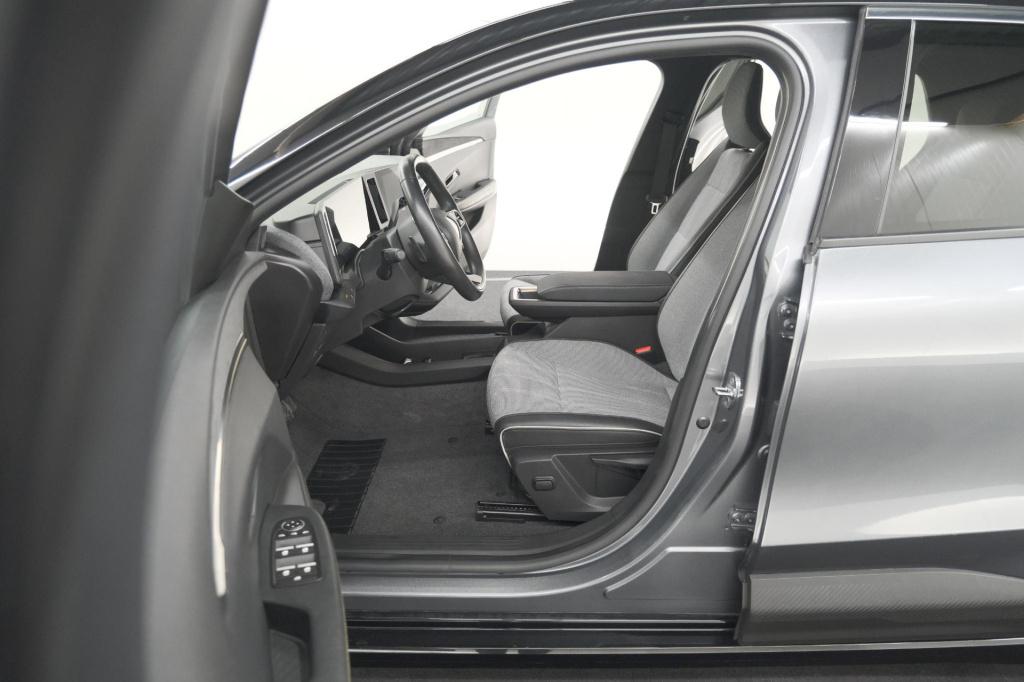 Renault Megane E-tech ev40 boost charge techno | 1 fase | soh 95,5% | camer