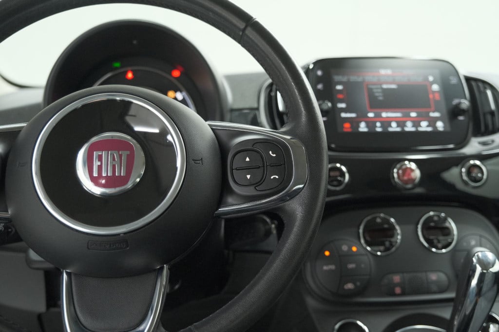 Fiat 500 C twinair turbo lounge | parkeersensoren | climate control | cruis