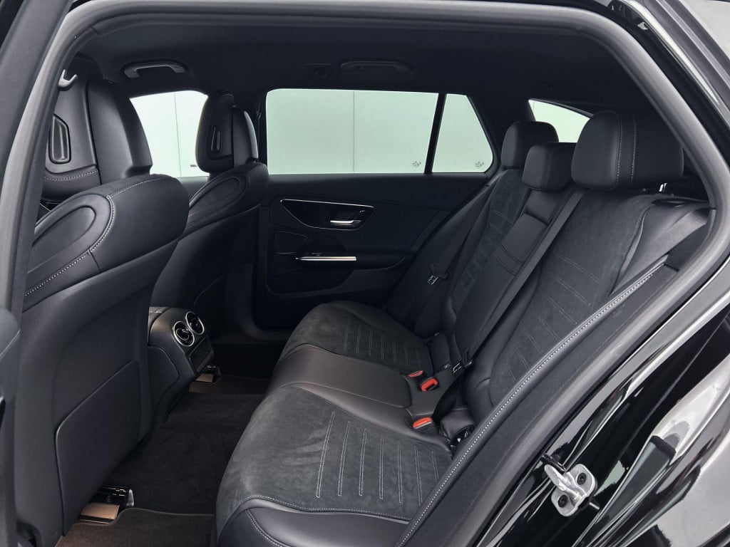Mercedes-Benz C-Klasse estate 180 amg line | unieke km stand | automaat | n