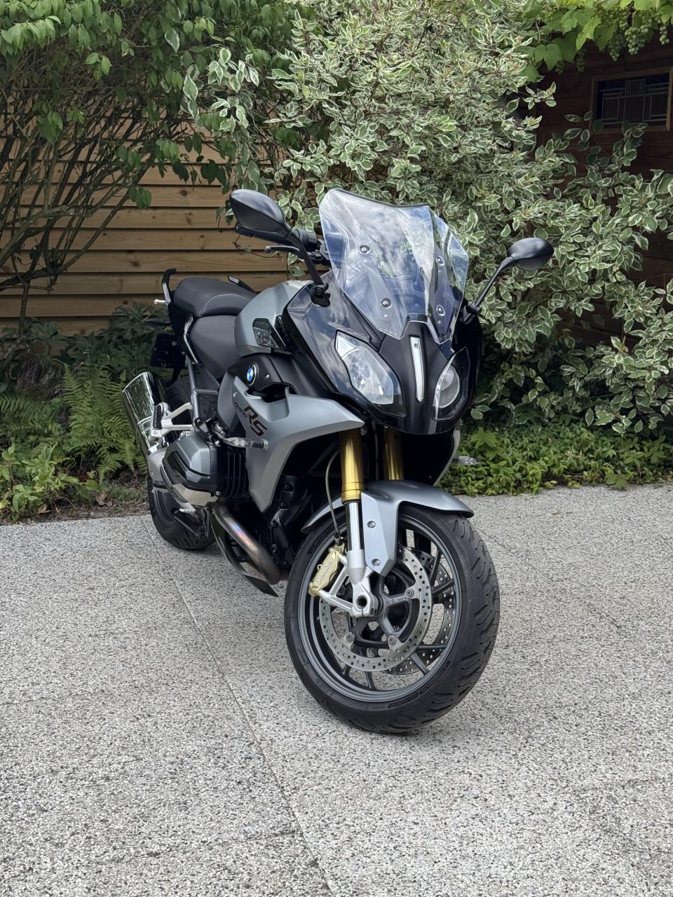 Zeer nette BMW R1200RS van 2015 met 64154 km