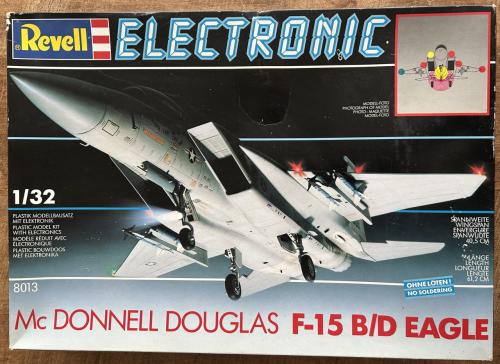 Bouwdoos F-15 met licht en geluid