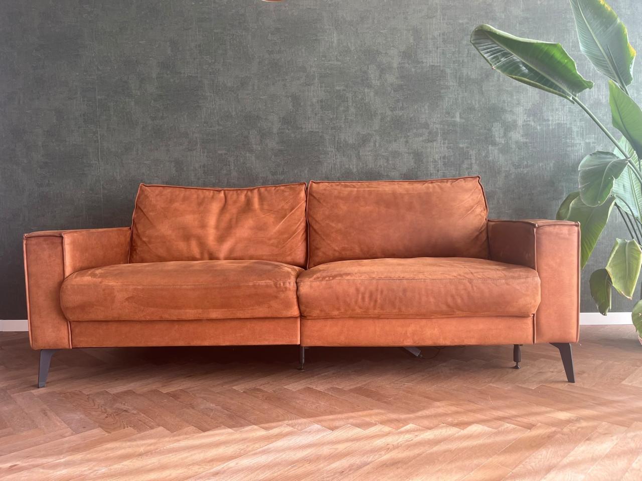 Suède leren 3-zitsbank cognac met nekrol - 212x87x83cm