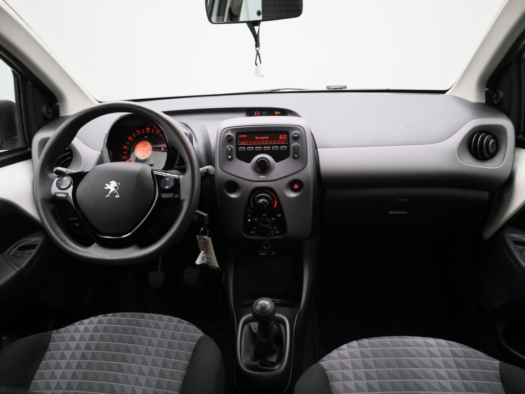 Peugeot 108 1.0 e-vti active | airco | bluetooth | lage km stand