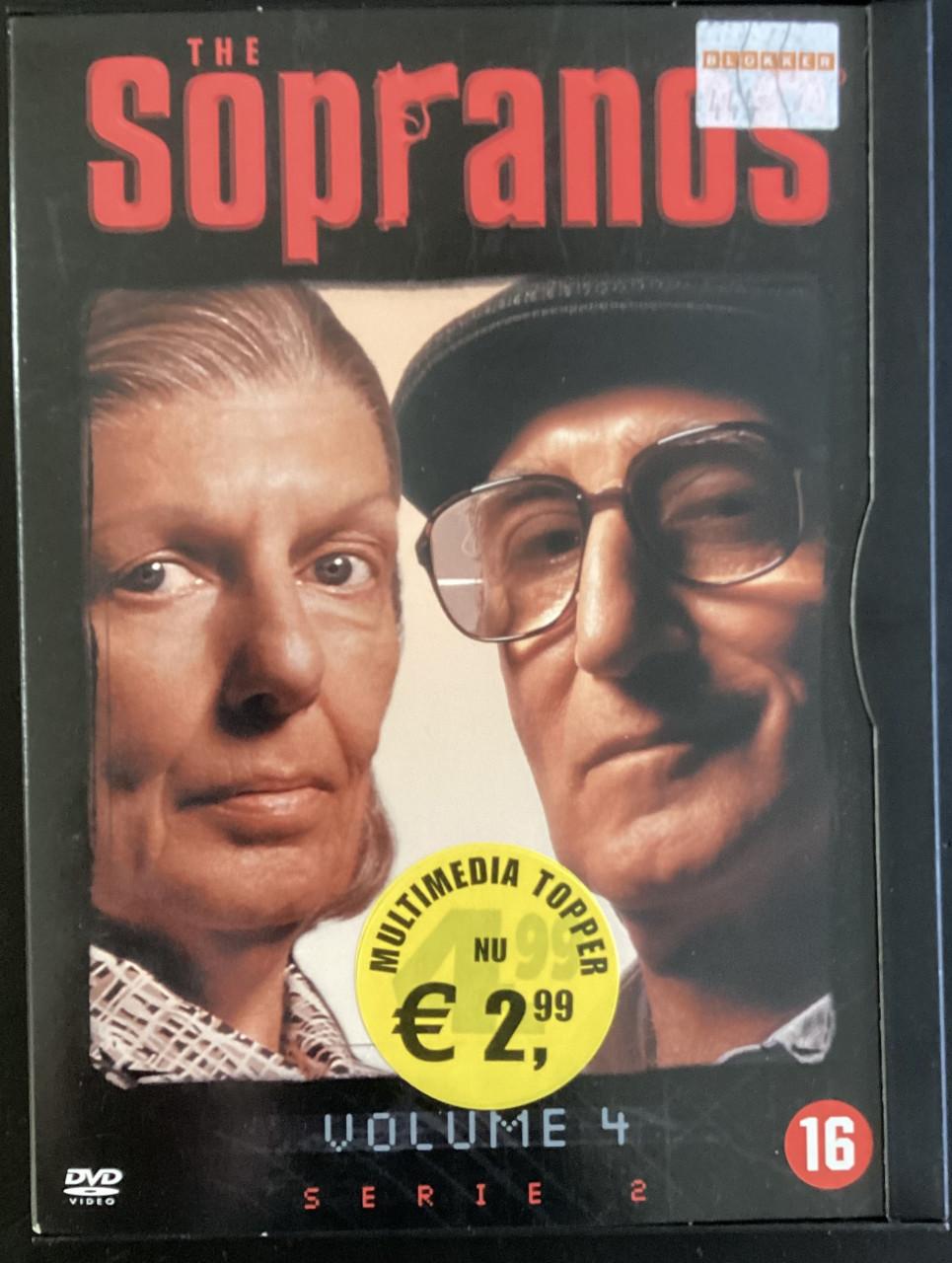 10 DVD’s o.a. Sopranos en Pulp Fiction