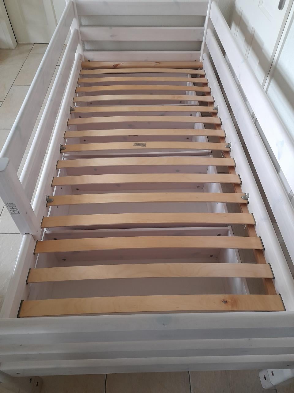 Flexa bed met laden 90 x 200 ( in goede nette staat )