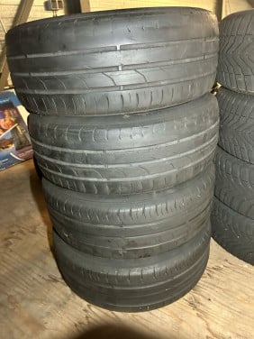 5 SPAAK LICHT METALEN VELGEN-CONTINENTAL ZOMERBANDEN