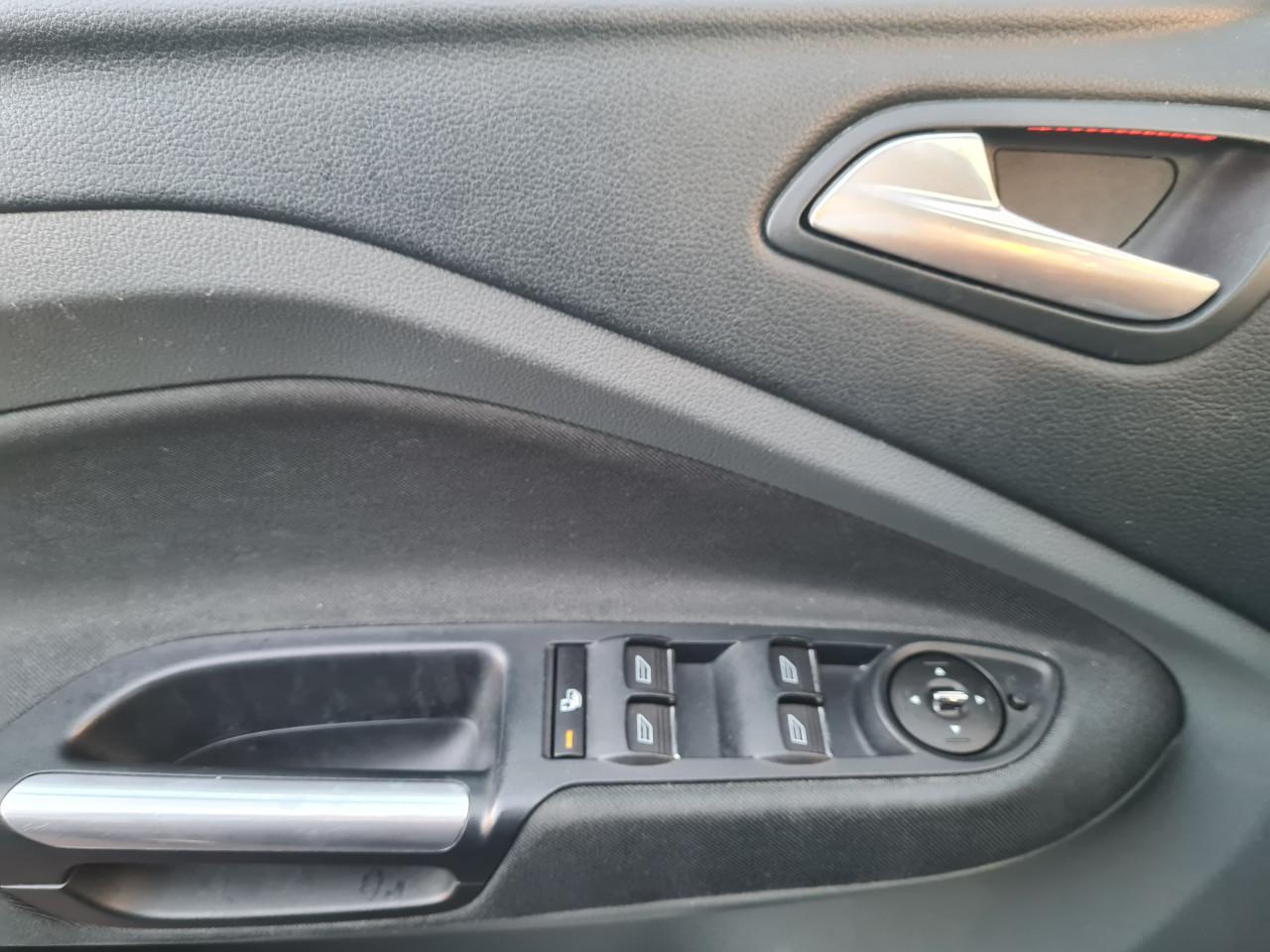 Ford Grand Cmax 7 persoons auto cruise trekhaak airco