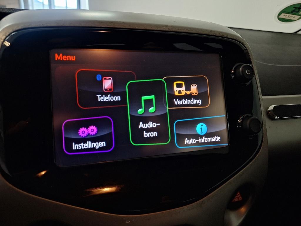 Toyota Aygo 1.0 vvt-i x-play