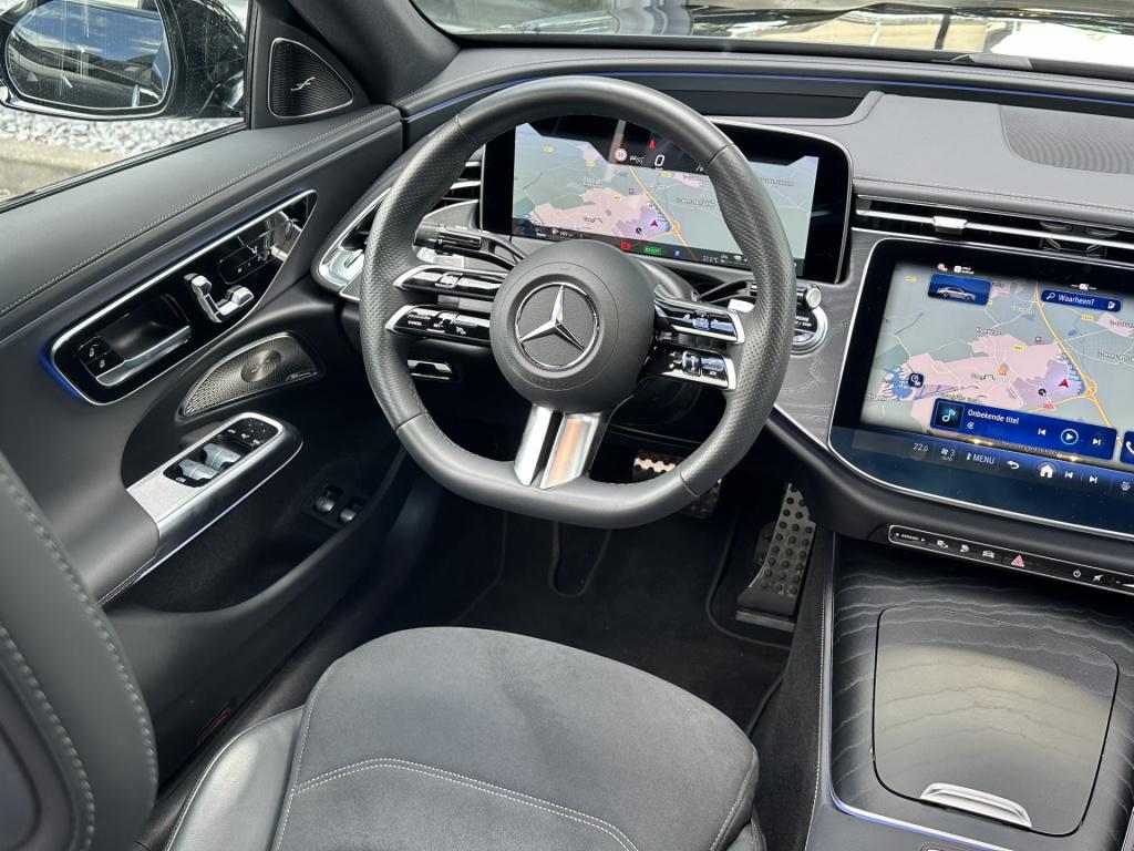 Mercedes-Benz E-Klasse 300 e amg line l panoramadak l 360 camera l head-up 