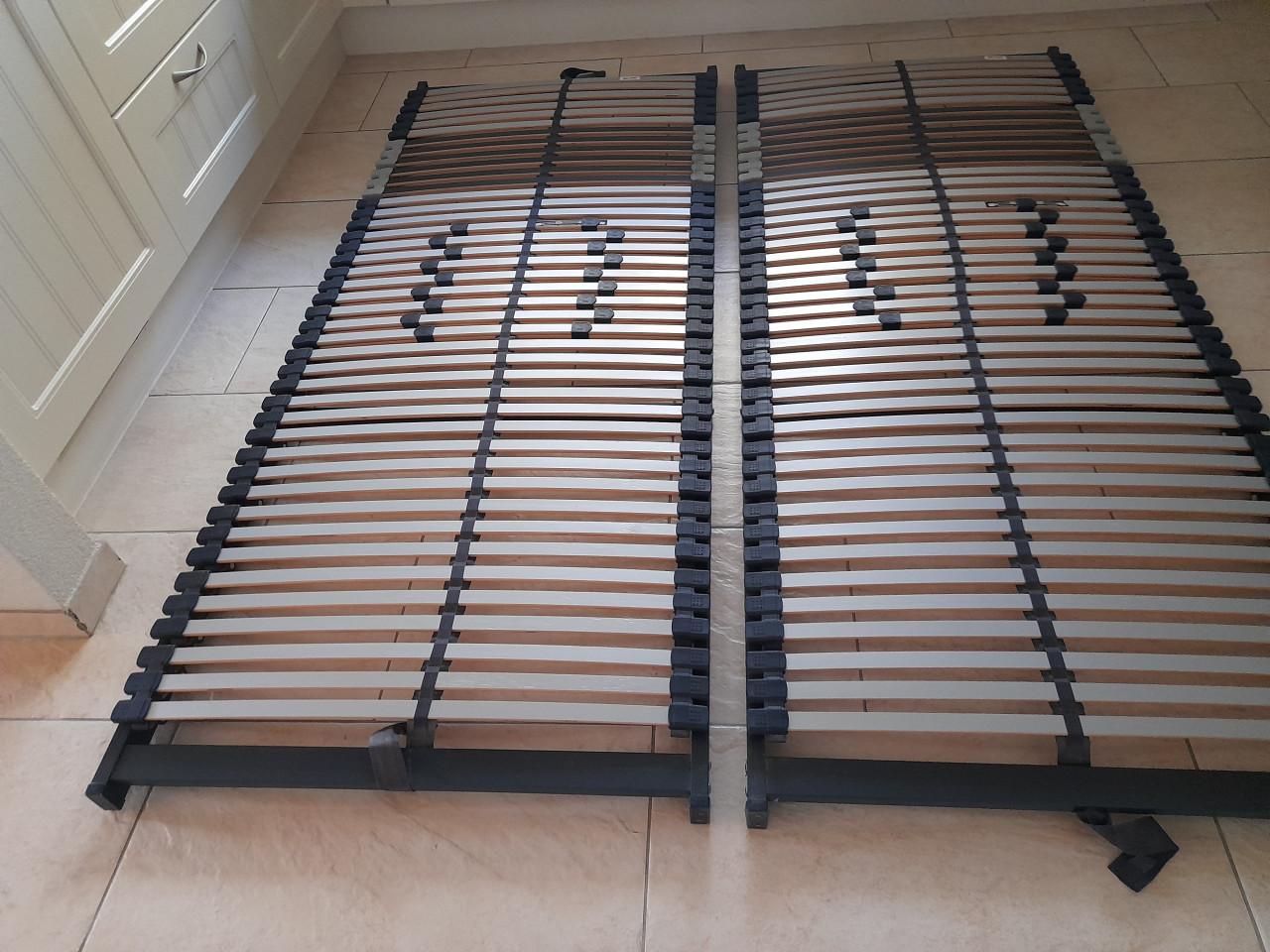 2 x Lattenbodem 80 x 200 ( in goede nette staat )