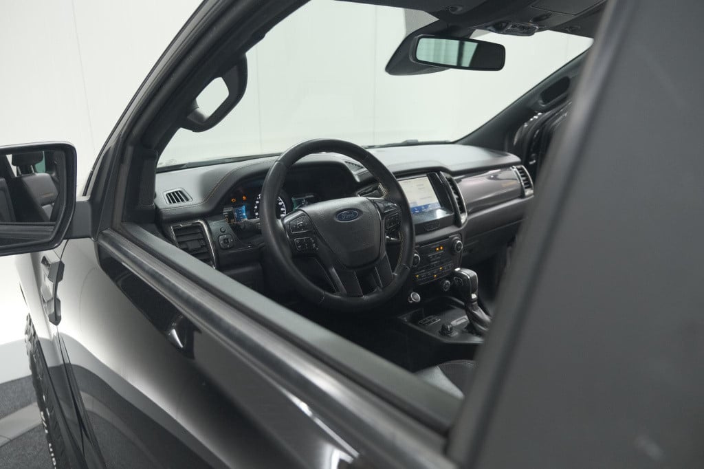 Ford Ranger 2.0 ecoblue 160 wildtrak supercab | trekhaak | camera | apple c