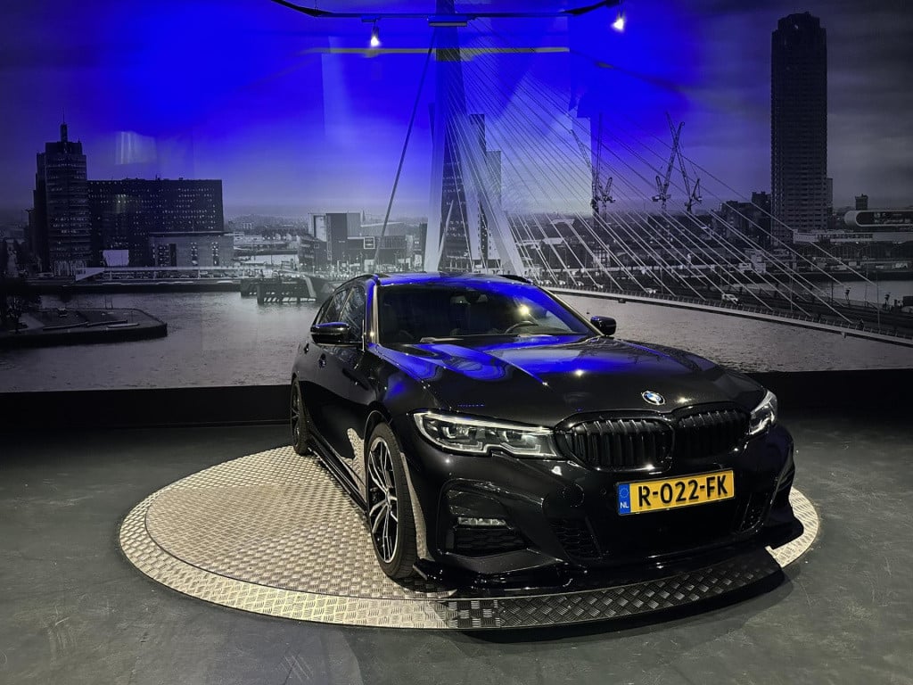 BMW 3-serie touring 320i high executive m-pakket *pano*hud*