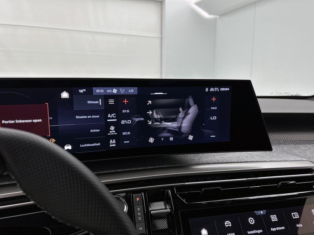 Peugeot 5008 hybrid 145 pk automaat gt | panoramadak | agr stoelen | trekha