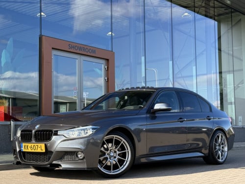 BMW 3-serie 320i m-sport | 360 camera | head-up | leder | schuif / kantel d