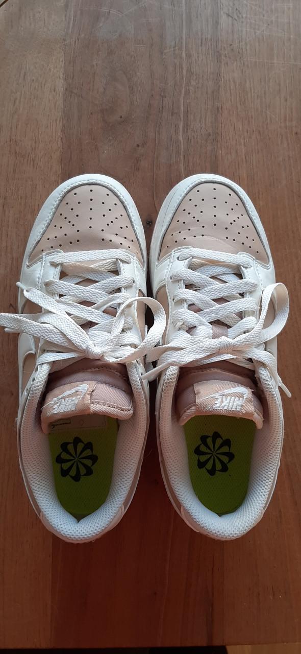 Nike sneakers, court legacy, maat 37,5