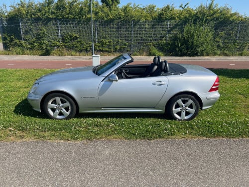 Zeer fraaie Mercedes SLK uit 2003, Automaat met slechts 138.000 km