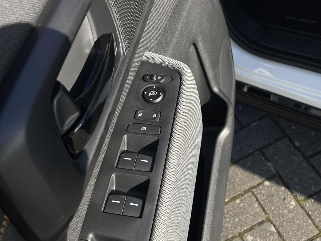 Honda E advance 16" | panoramadak | navigatie | 360° camera | stuur- + stoe