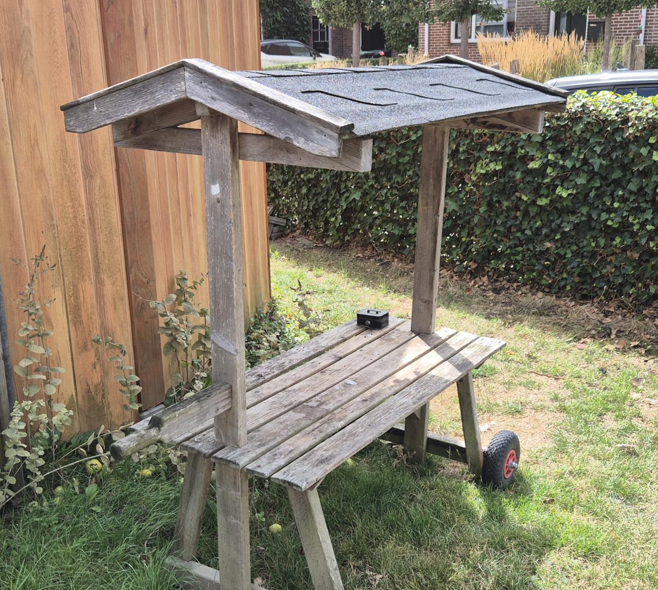 Verrijdbare verkooptafel