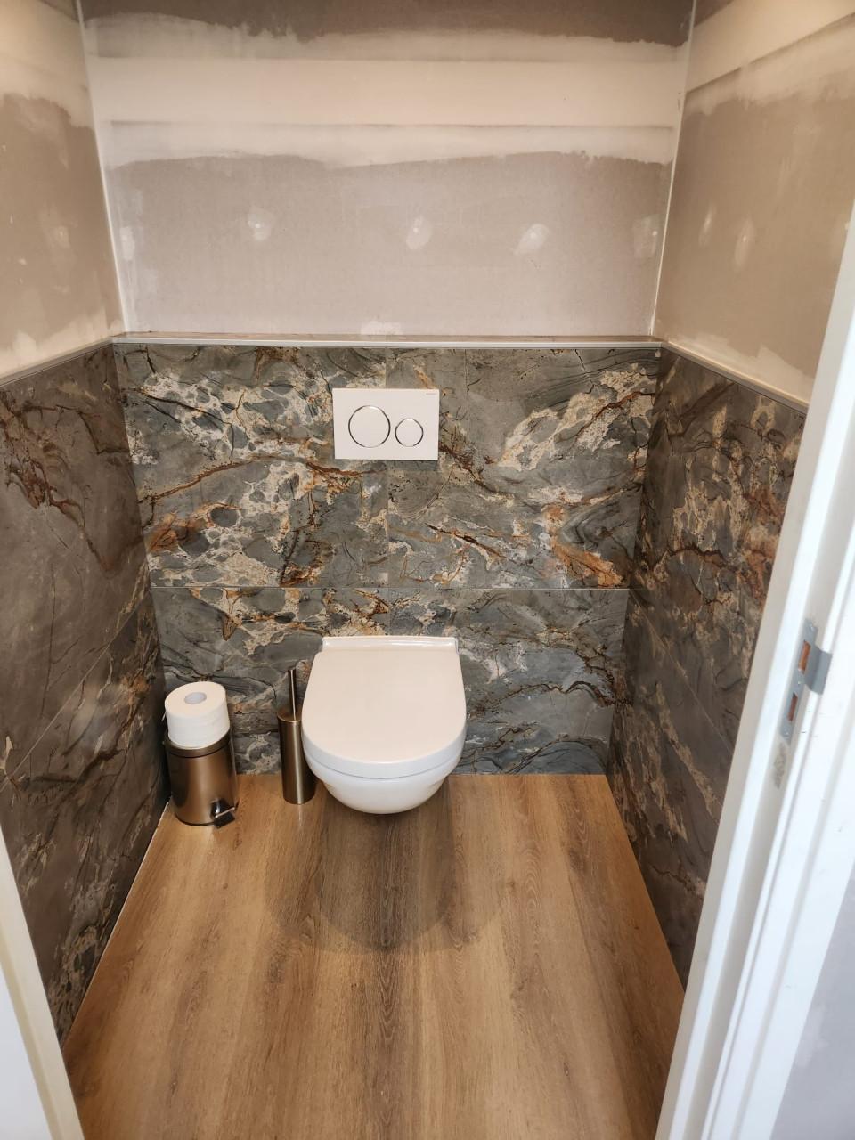 Tegelzetter nodig? Bel/app: 06 21937244 of Mail: jvbtegelzetter@gmail.com