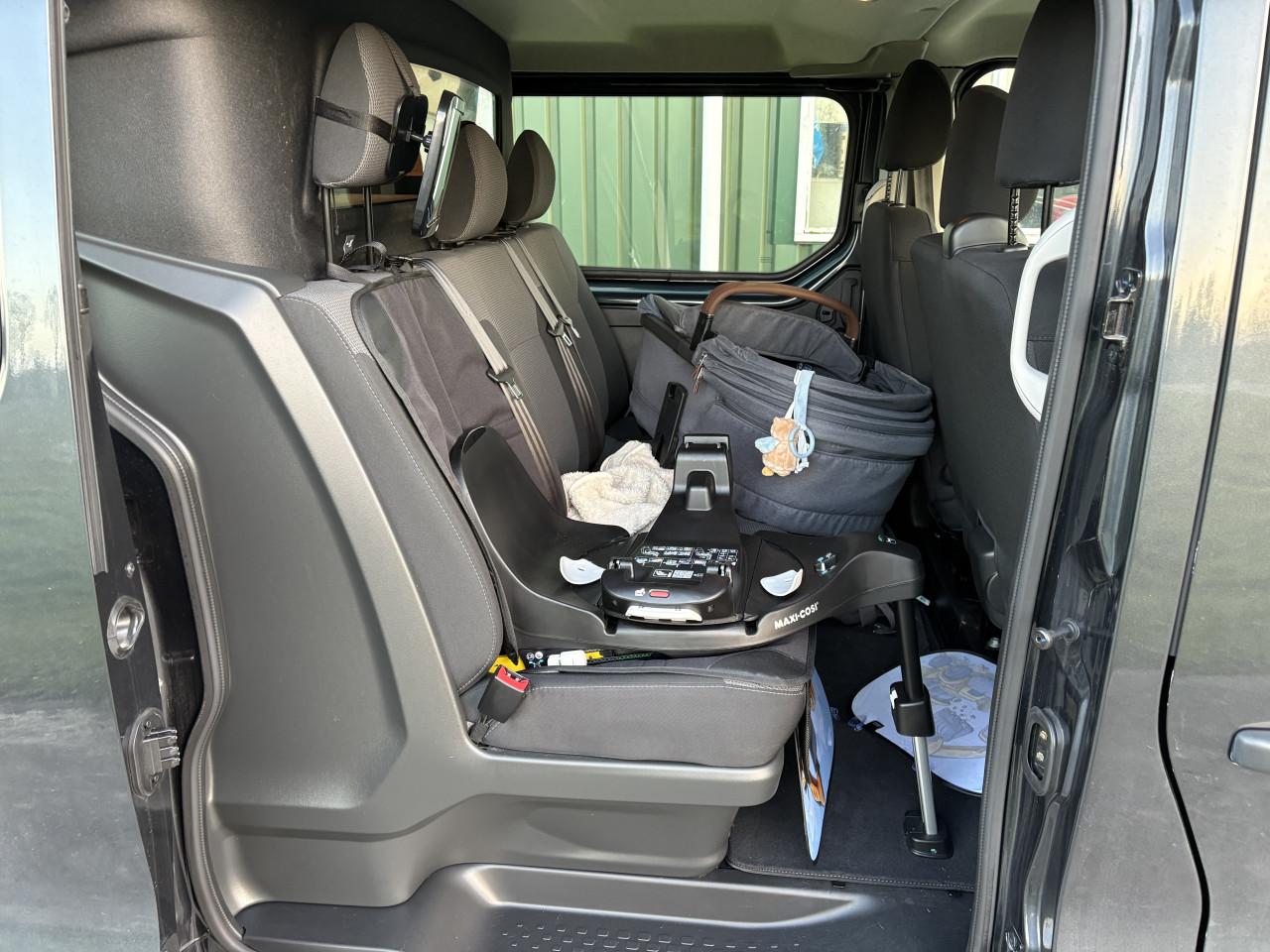 Renault Trafic l2H1 dubbele cabine automaat