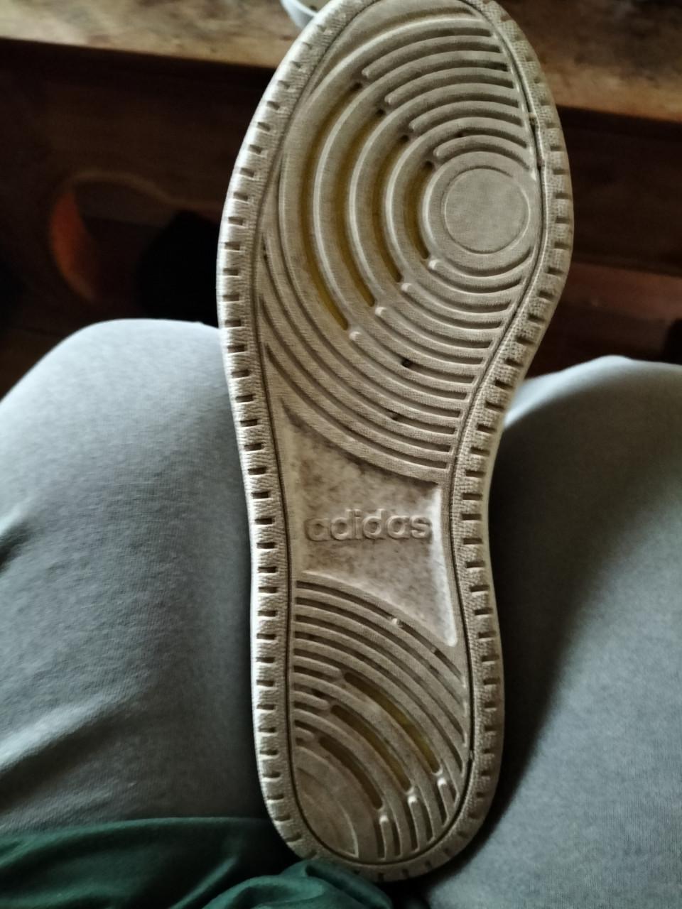 Adidas schoenen maar 46