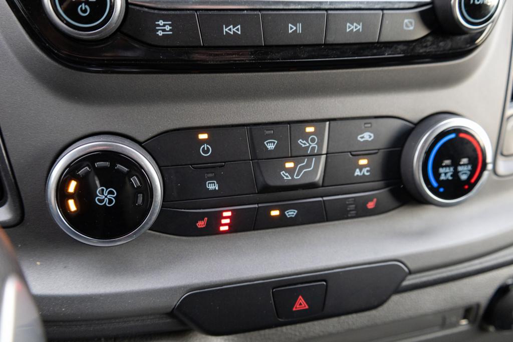 Ford Transit Custom 300 2.0 tdci l2h1 trend ac i cam i itrekhaak i inrichti