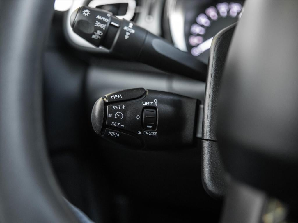 Citroen C3 1.2 puretech 110pk max automaat | carplay | cruise & climate con