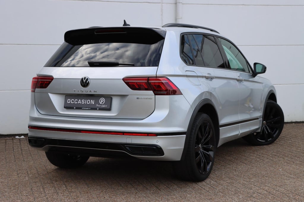 Volkswagen Tiguan 1.4 tsi ehybrid r-line business black style 245pk