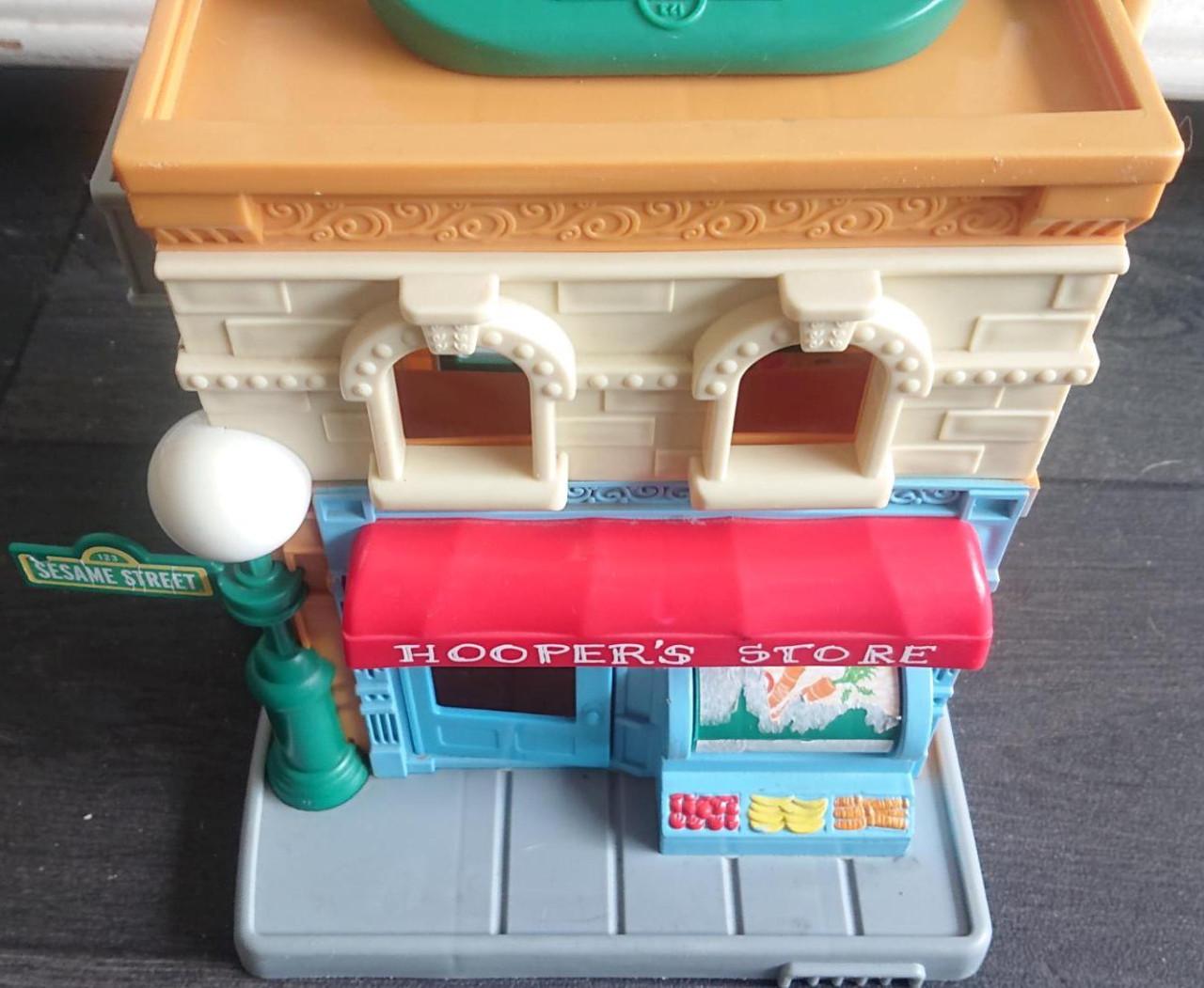 Hasbro Sesamstraat Hopper's store