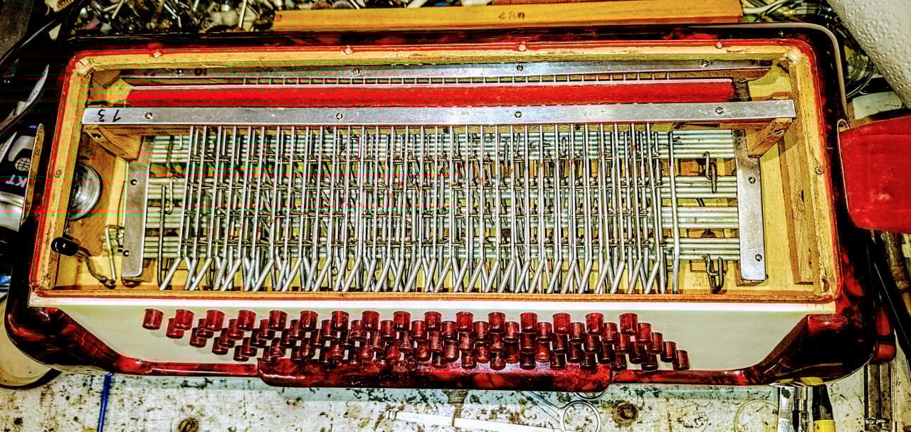 Accordeons stemmen/repareren