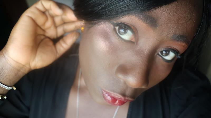 Foto Model Aangeboden