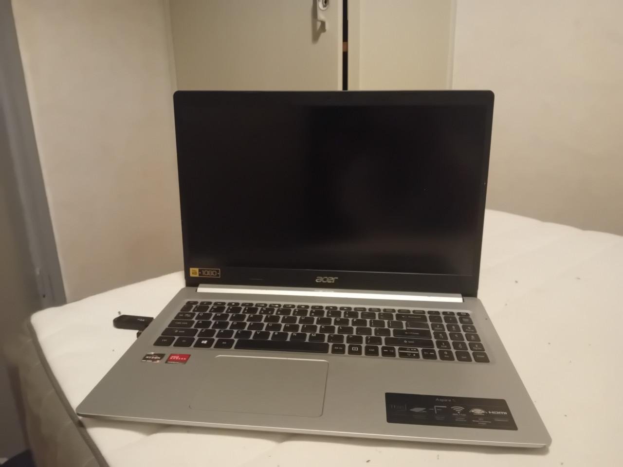 Laptop