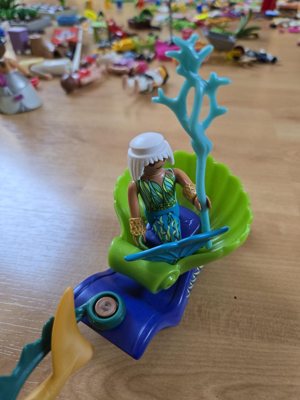 Veel setjes Playmobil