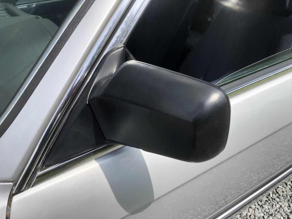 BMW 3-serie 318i 90pk sedan e30