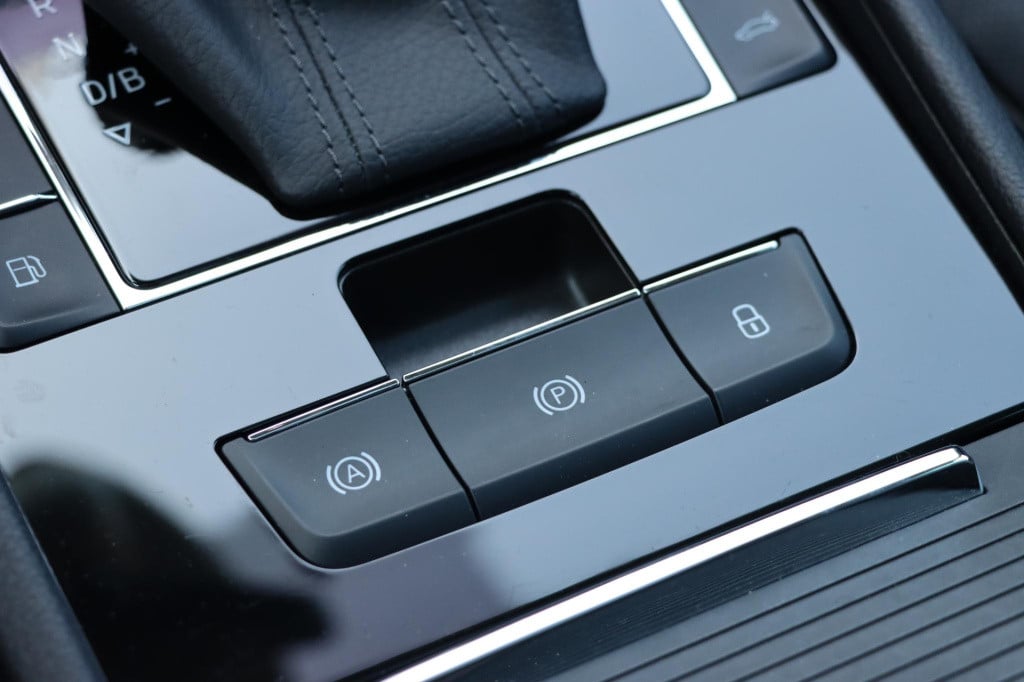 Skoda Superb 1.4 tsi iv business edition