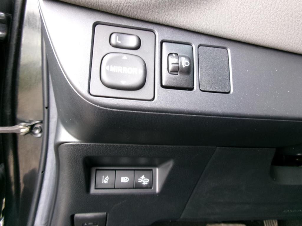 Toyota Yaris 1.5 hybrid clima, camera, multimedia, bluet.