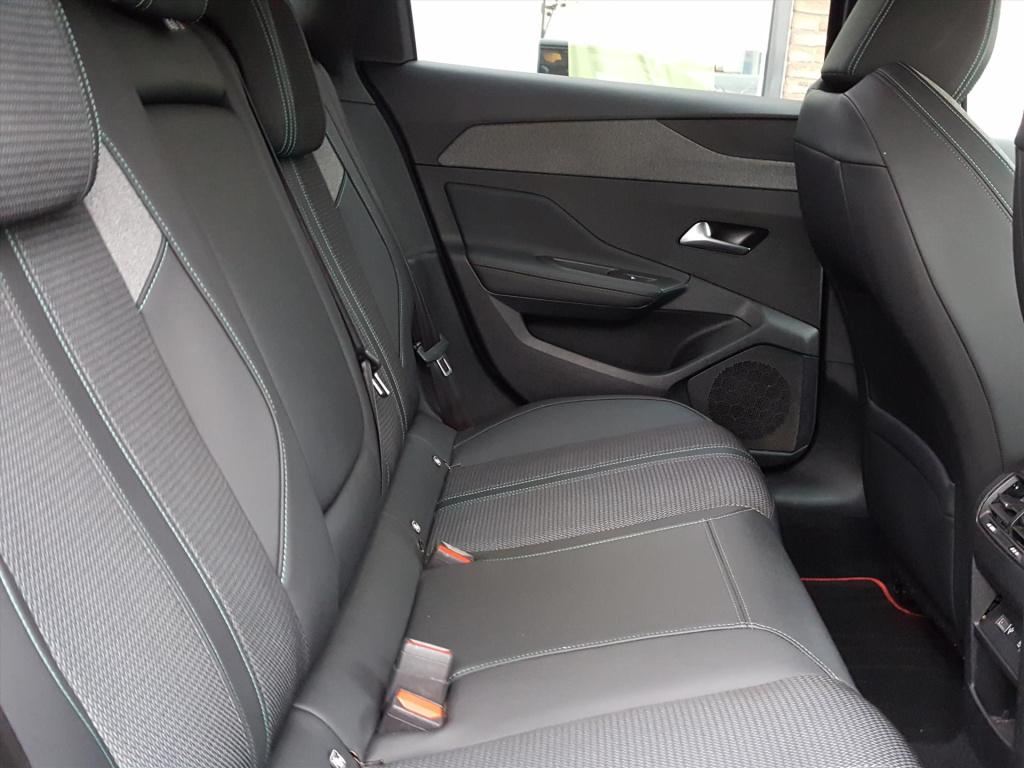 Peugeot 308 sw 1.2 puretech 130pk allure pack business 2d cockpit | apple c