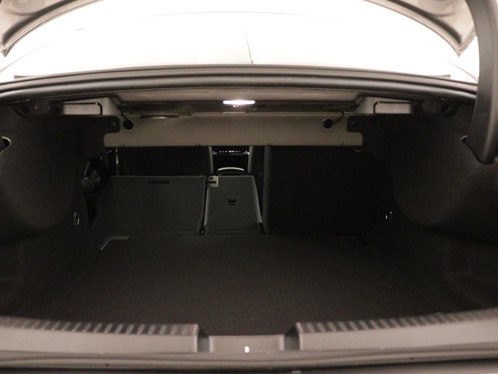Mercedes-Benz Cla 180 star edition | dodehoekassistent | parkeerpakket met