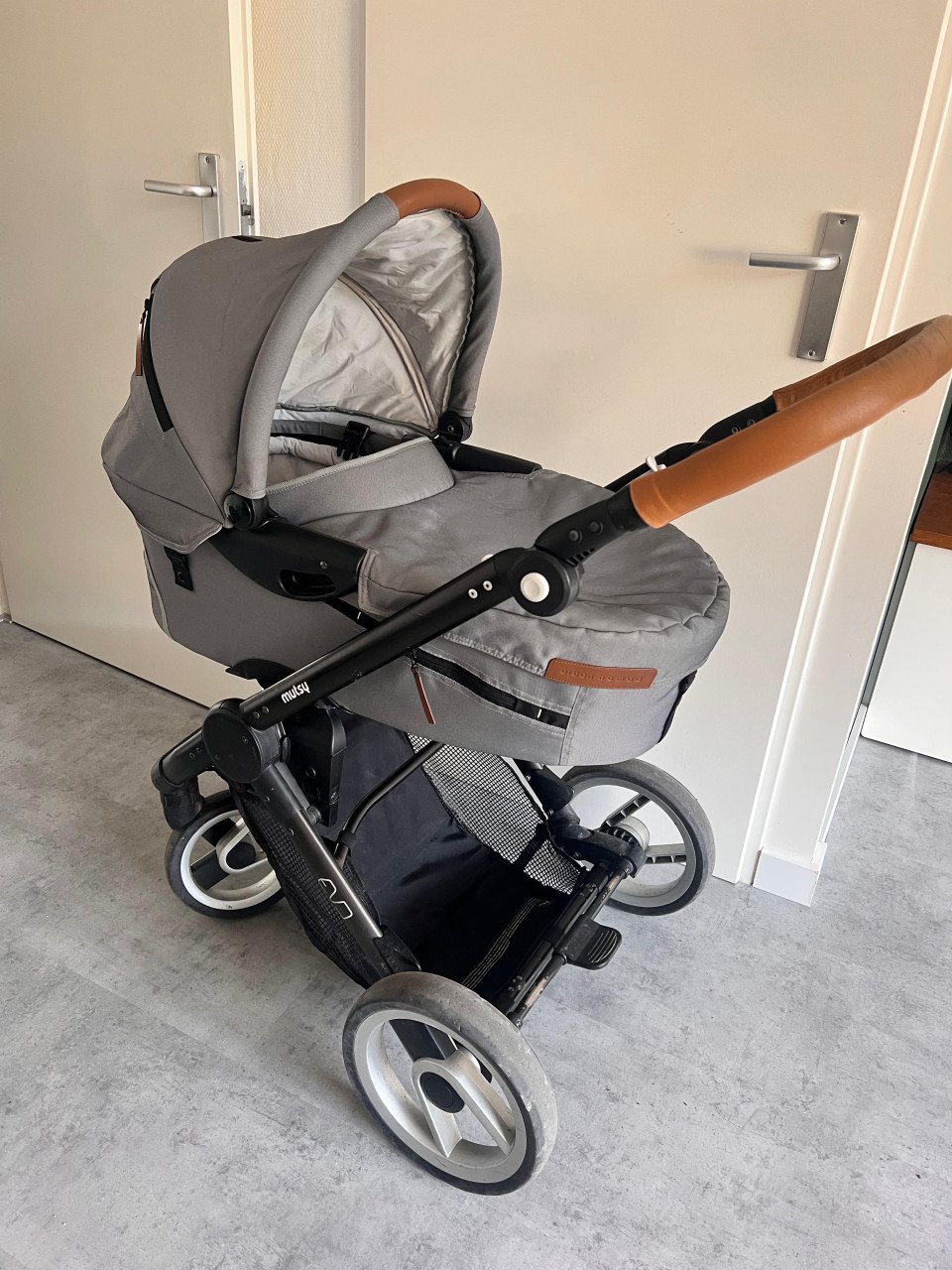 Mutsy Evo Kinderwagen – Compleet (veel extra's) & Goed Onderhouden