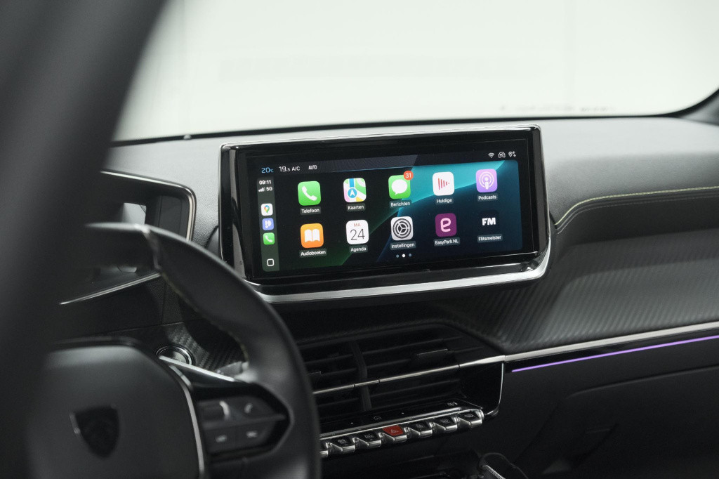 Peugeot 208 puretech 100 gt | camera | navigatie | apple carplay | parkeers
