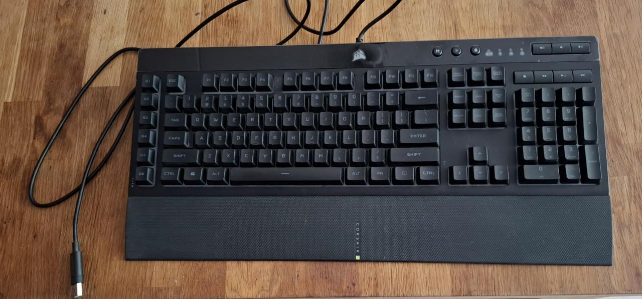 Corsair k55 rgb pro gaming toetsenbord