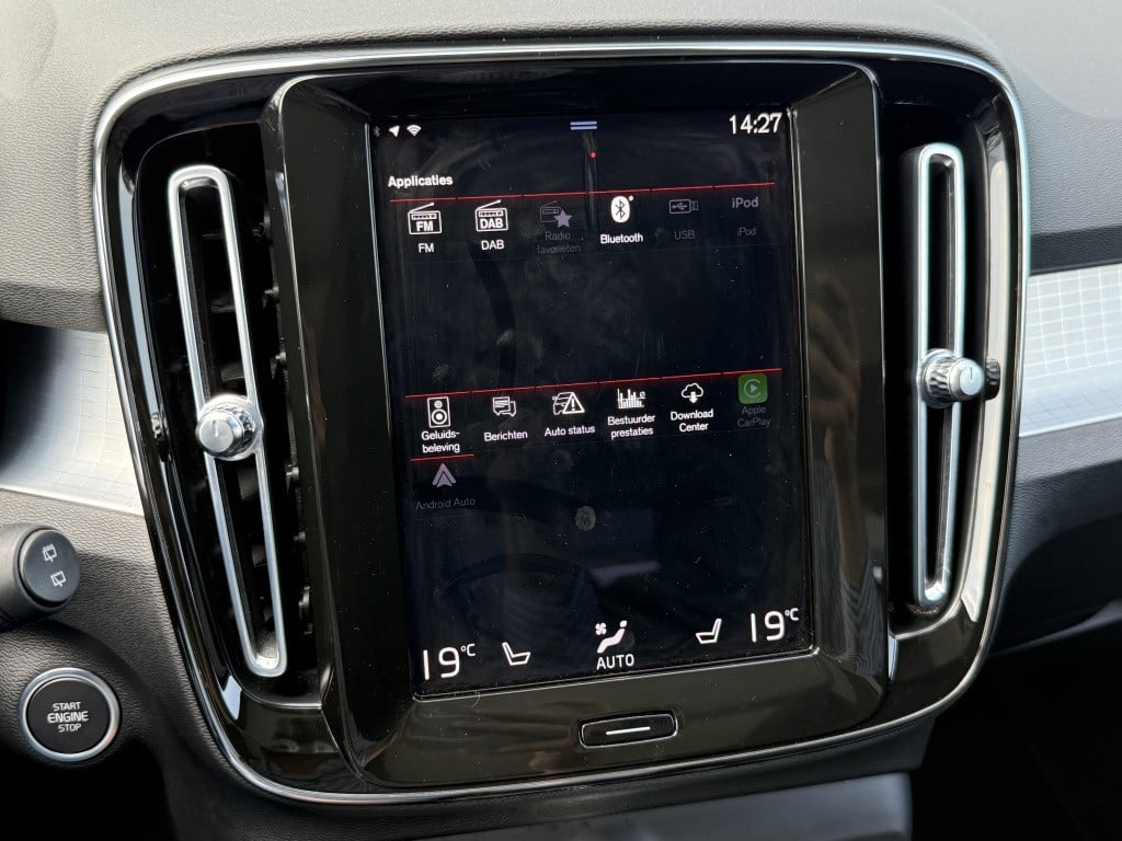 Volvo XC40 t4 211pk recharge inscription exp| panodak| camera| stoel+stuur.