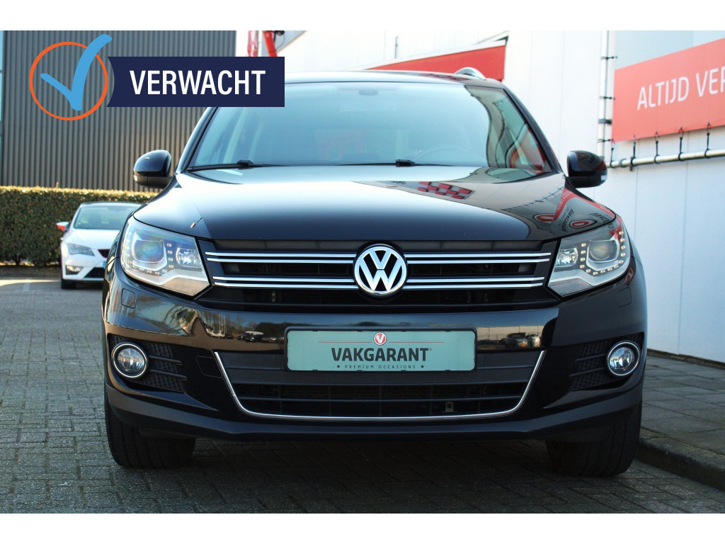 Volkswagen Tiguan 2.0 tsi sport&st.4m
