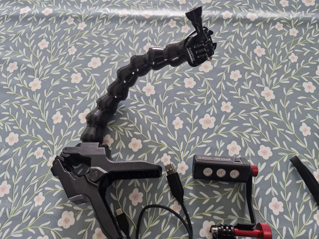 Gopro hero 7 + veel accessoires