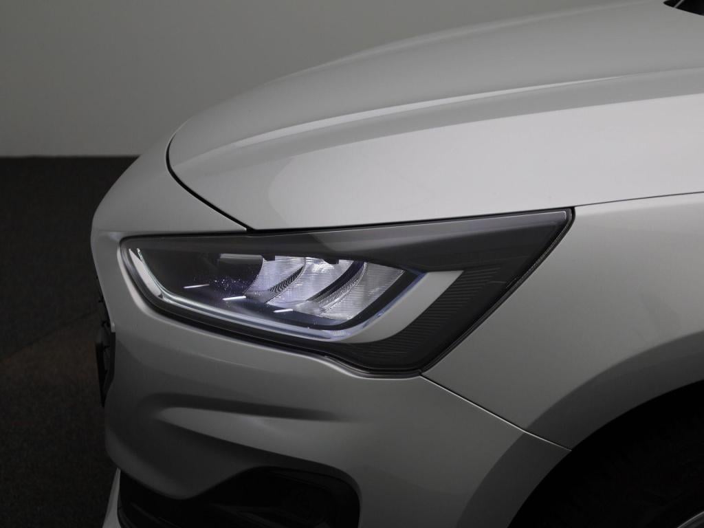 Ford Focus wagon 1.0 ecoboost hybrid connected | parkeer sensoren | navigat